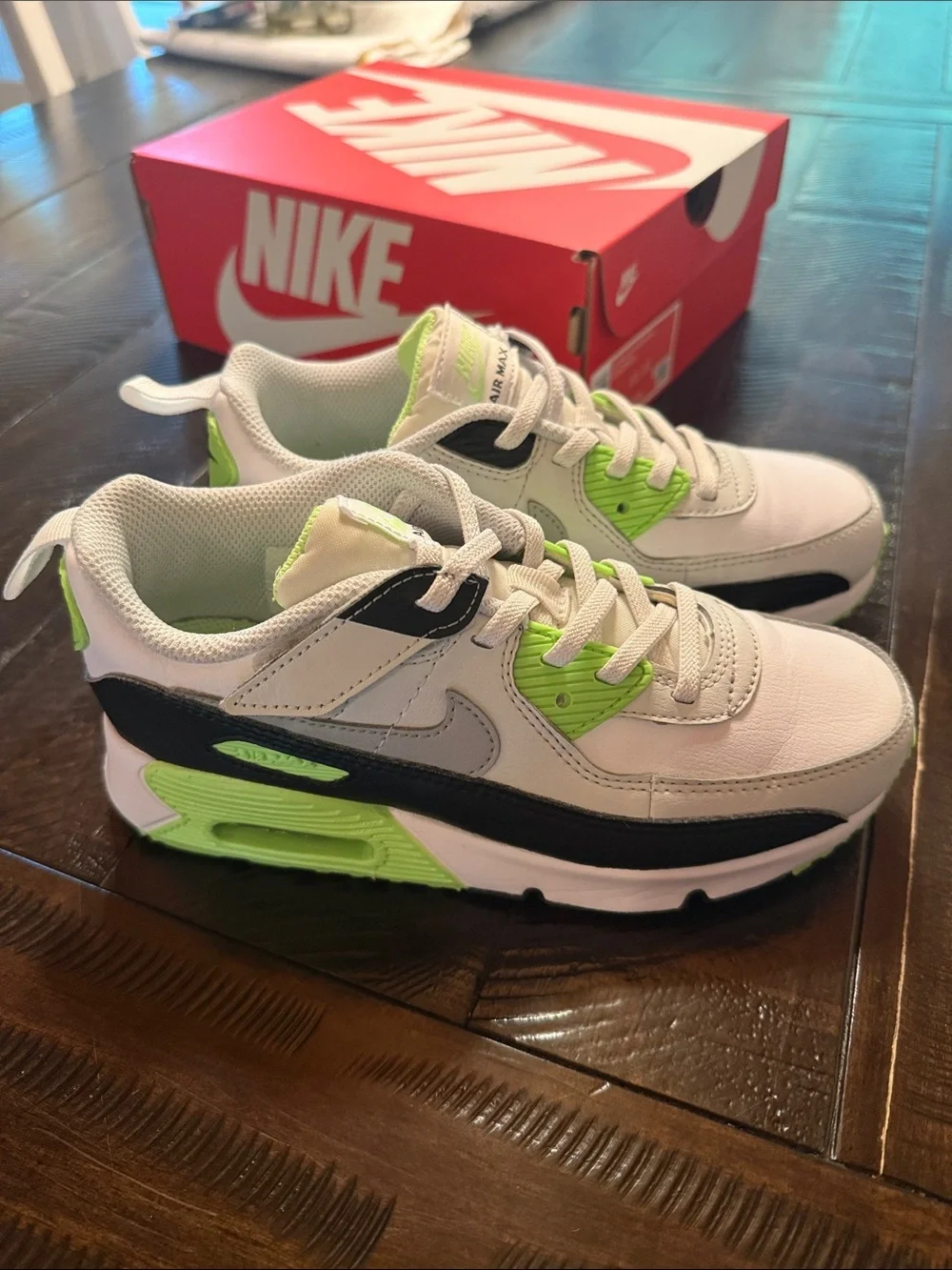Nike Kids' Air Max 90 Eason(PS) in Light Gray, Black & Neon Green
